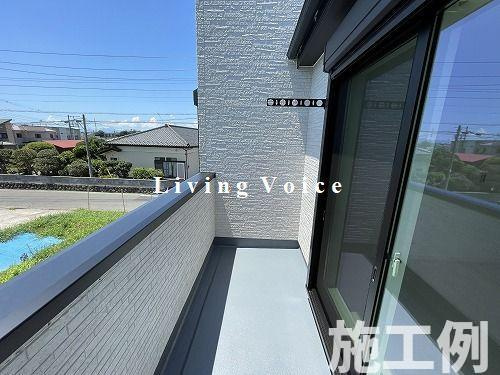【バルコニー】 | 【仲介手数料０円】伊勢原市第3高森　新築一戸建て　全3棟 | 伊勢原市第3高森　新築一戸建て　全3棟