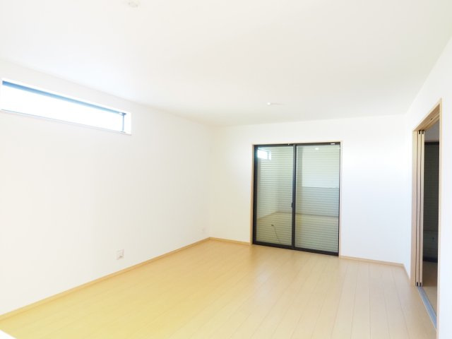 【居間・リビング】 | ハートフルタウン　野田町七丁目　B号棟 | ★内覧予約で新米2kg★