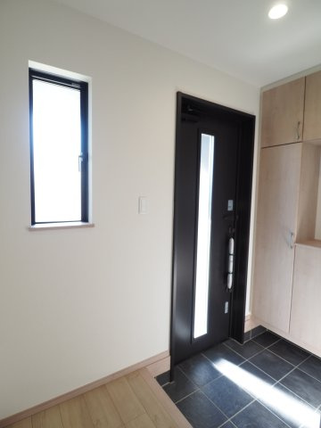 【玄関】 | ハートフルタウン　野田町七丁目　A号棟 | ★内覧予約で新米2kg★