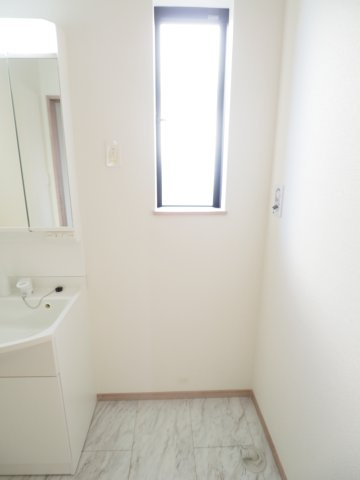 【ランドリースペース】 | ハートフルタウン　野田町七丁目　A号棟 | ★内覧予約で新米2kg★