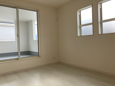 【洋室】 | リーブルガーデン天理市田井庄町第４ | 洋室