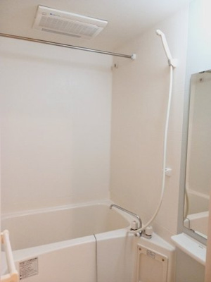 【浴室】 | メゾネット・アンジュ弐番館 | ゆったり過ごせるお風呂です