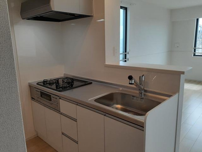 【キッチン】 | 瑠璃玻璃ハウス | コンパクトなキッチンで掃除もラクラク