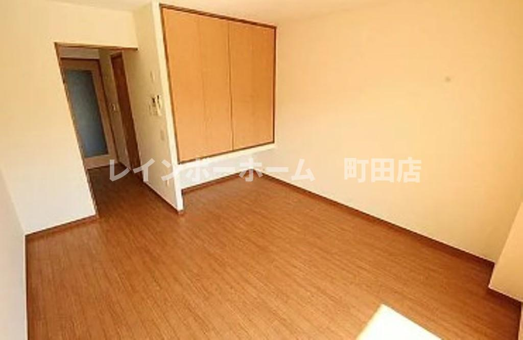 マンションホワイトホース※初期費用分割あと払いサービス利用可能物件の居間・リビング