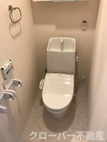 アルチチュード２３のトイレ|シャワー付トイレ