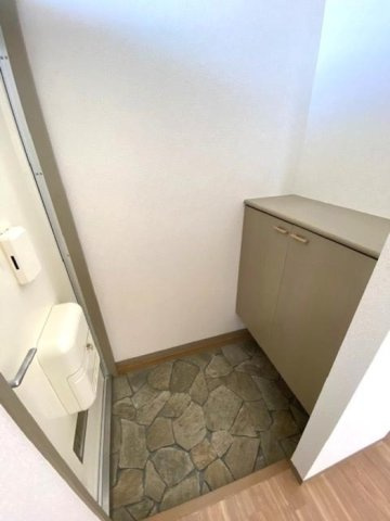 メゾンルミエールの玄関