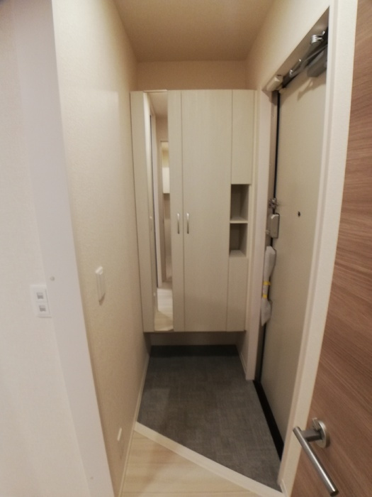 アドヴァンスサクラの玄関