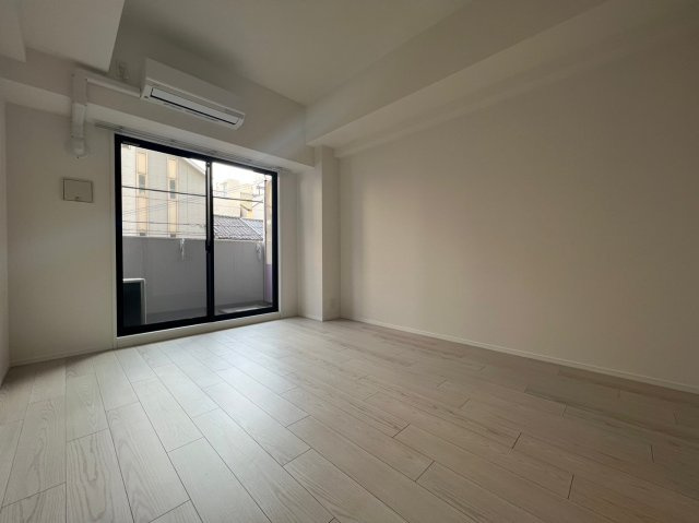 サムティ夕凪LUKSUSの居間・リビング