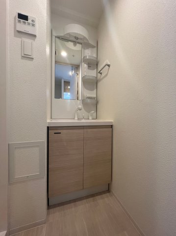 サムティ夕凪LUKSUSの独立洗面台