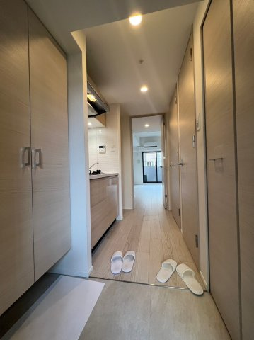 サムティ夕凪LUKSUSの玄関