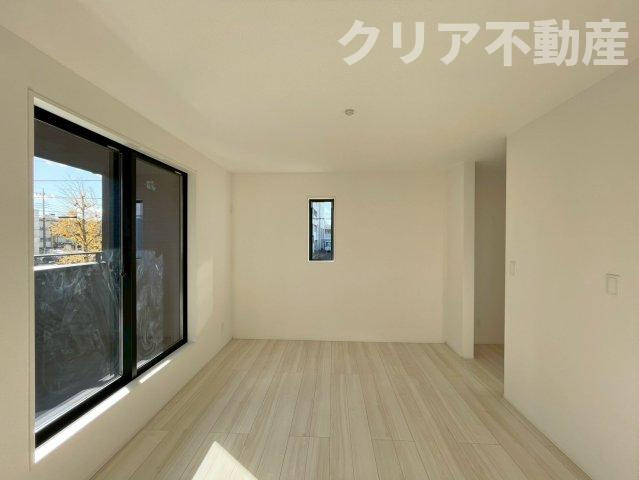 【寝室】 | 前橋市南町4期新築1号棟　駐車3台＋お庭付き！