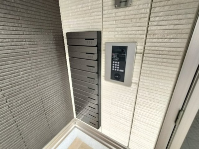 【セキュリティ】 | フォンテーヌA | オートロック機能がございます！