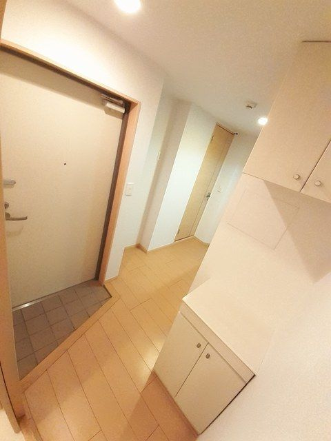 グリシーヌの玄関