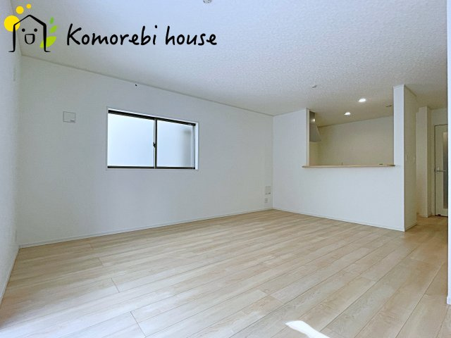 伊奈町中央　第3　クレイドルガーデン　02の居間・リビング|26.2.9撮影済み