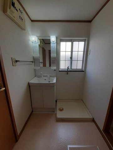 クレストールつつじが丘Ａの洗面所