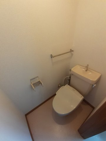 クレストールつつじが丘Ａのトイレ