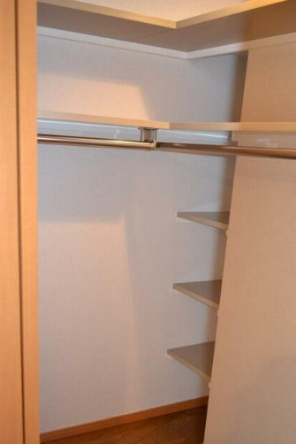 トーシンフェニックス上北沢ツインコートの収納