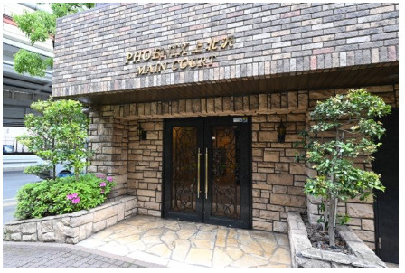 トーシンフェニックス上北沢ツインコートのエントランス