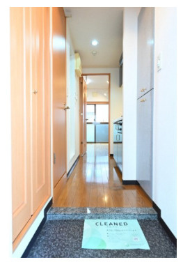 トーシンフェニックス上北沢ツインコートの玄関