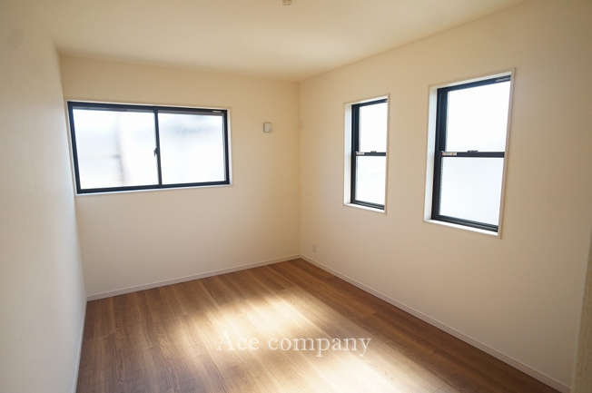 【内観：施工例】 | 八尾市小畑町2丁目　【4号棟/全4棟】 | 【同社による同仕様の施工例】浴室乾燥機パネル☆