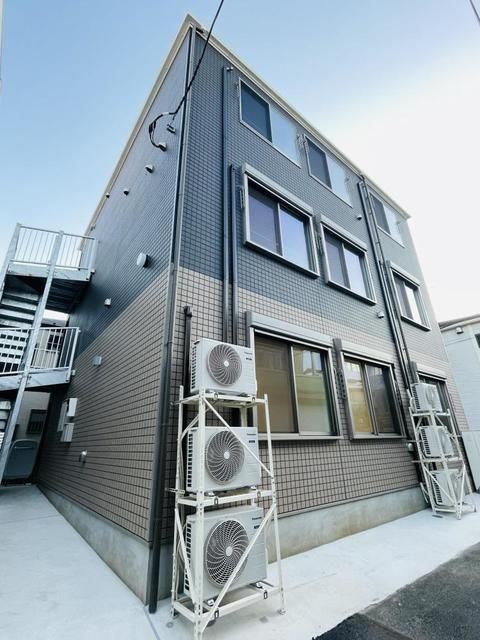 モンド・リコ板橋本町の外観