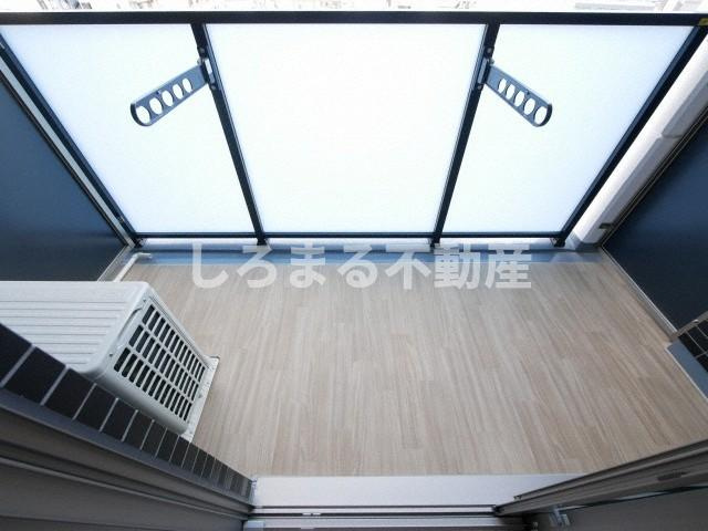 スプランディッド難波WESTのバルコニー