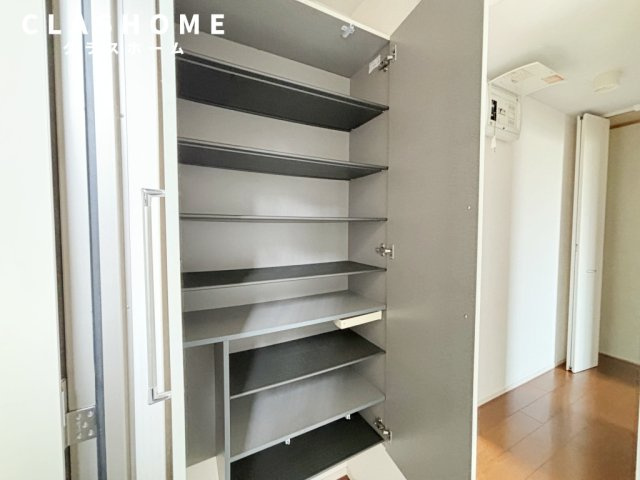 立志舎　　刈谷市近郊の賃貸ならクラスホーム刈谷店の収納|同物件の別部屋になります。