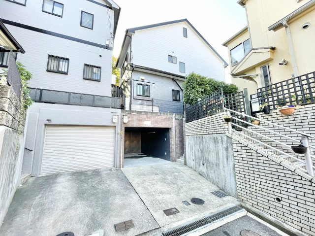 枚方市香里園東之町　中古一戸建ての外観|物件の外観です