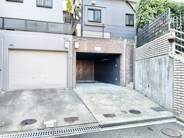 枚方市香里園東之町　中古一戸建ての外観|外観です