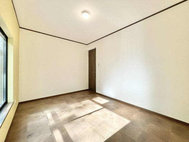 枚方市香里園東之町　中古一戸建ての寝室|寝室にいかがでしょうか