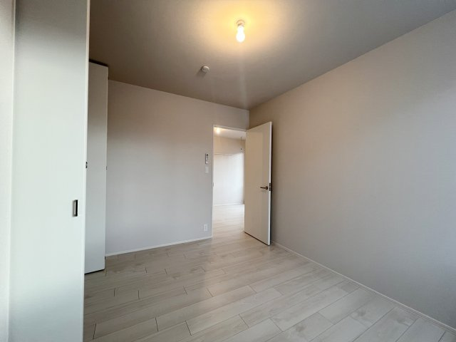 クラウン馬込の居間・リビング