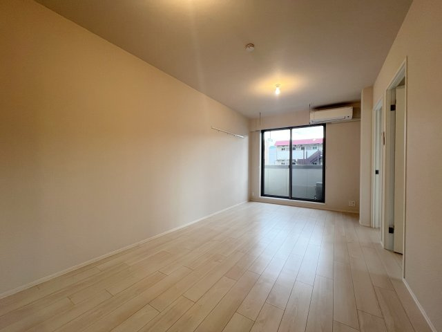 クラウン馬込の居間・リビング