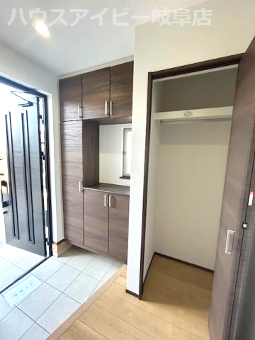 【玄関】の画像