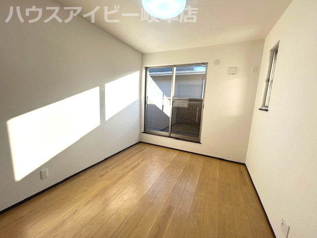 【洋室】の画像