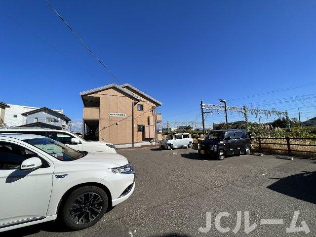 タウンコートくろい駅東 Ⅲの駐車場