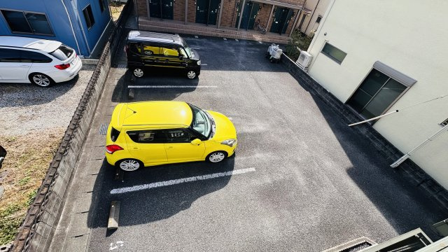 アドバンス 南町　Ｂの駐車場