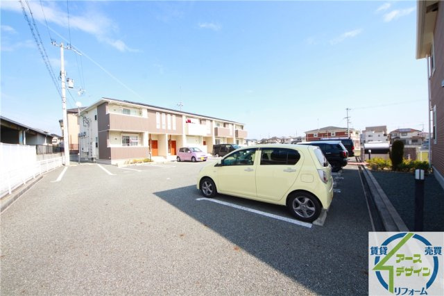 グランディールⅡ-Aの駐車場