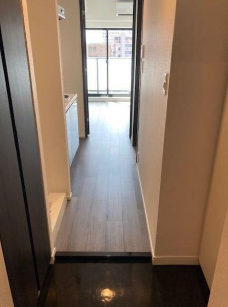 S-RESIDENCE川口Luchiaの玄関