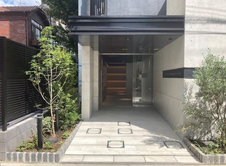 S-RESIDENCE川口Luchiaのエントランス