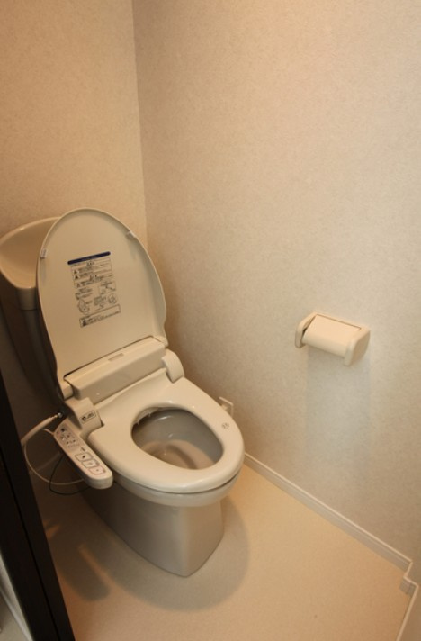 クリスタル青井Ⅰのトイレ