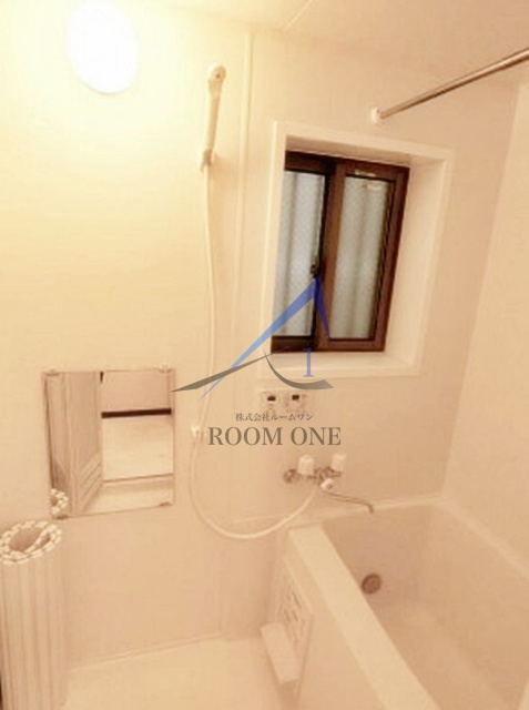 Ｖｉｌｌａ　Ｖｉｃｉｎａの浴室|お風呂です。