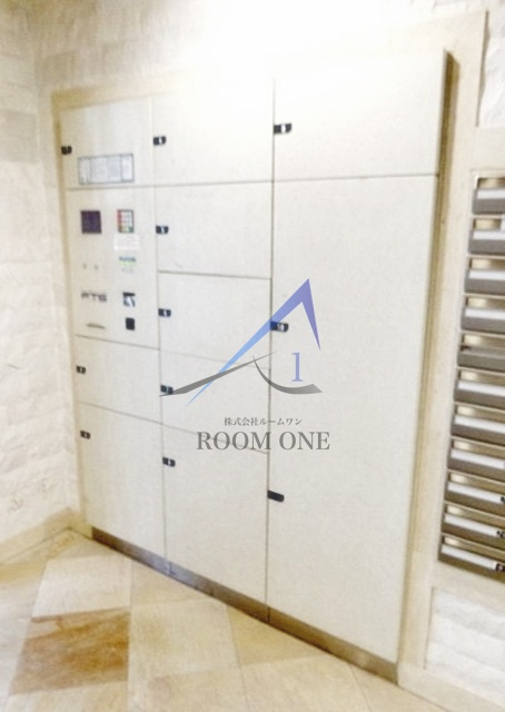 トーシンフェニックス日本橋兜町弐番館のその他共用部分|宅配ボックスです。