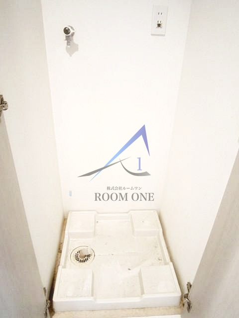 フォレシティ神田多町の設備|洗濯機置き場です。