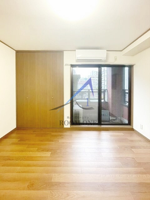 キミシゲビルの居間・リビング|洋室のお部屋です。