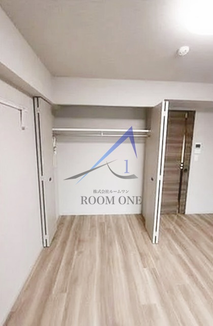 レアライズ両国の居間・リビング|洋室のお部屋です。