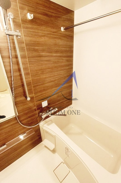 レアライズ両国の浴室|お風呂です。