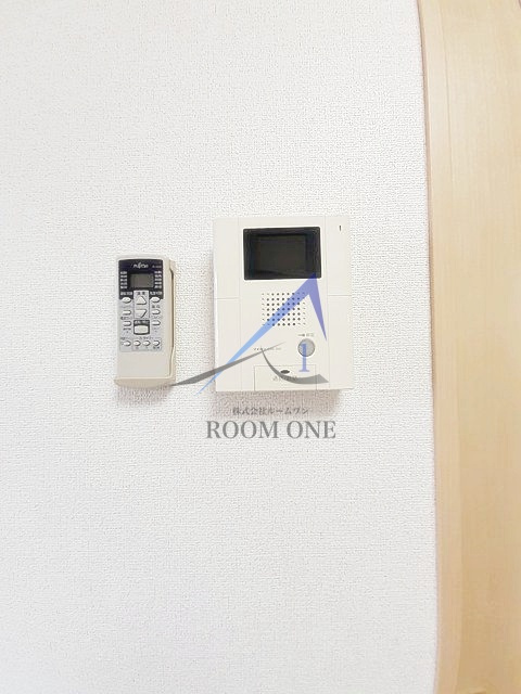 シャインツリー両国のセキュリティ|モニター付きインターホンです。