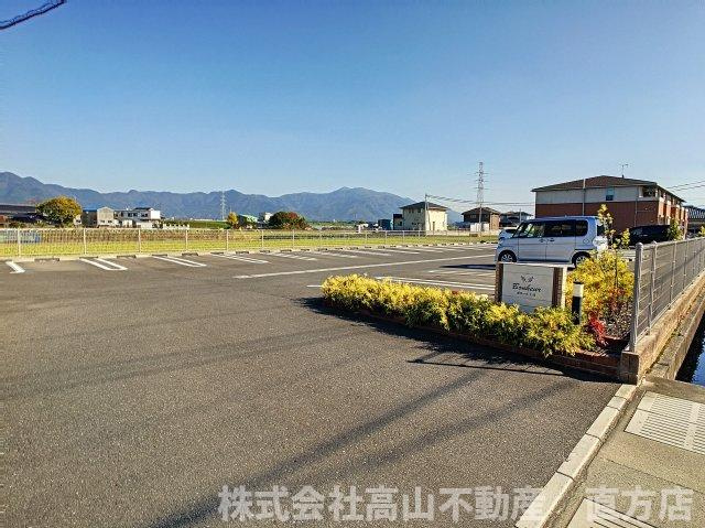 ボヌールⅠの駐車場