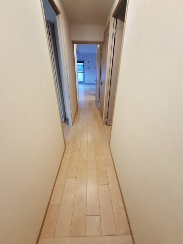 レジェンダリー甲子園浦風町の内装