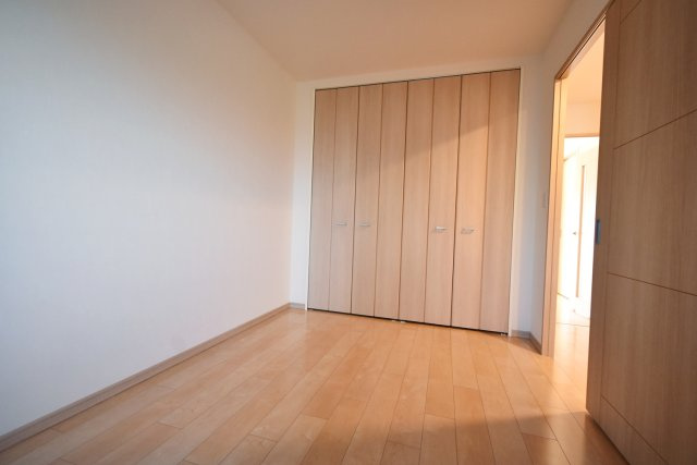 レジェンダリー甲子園浦風町の洋室